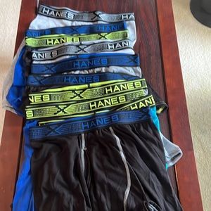 Bundle of 10 Hanes X-Temp boxer briefs - Medium